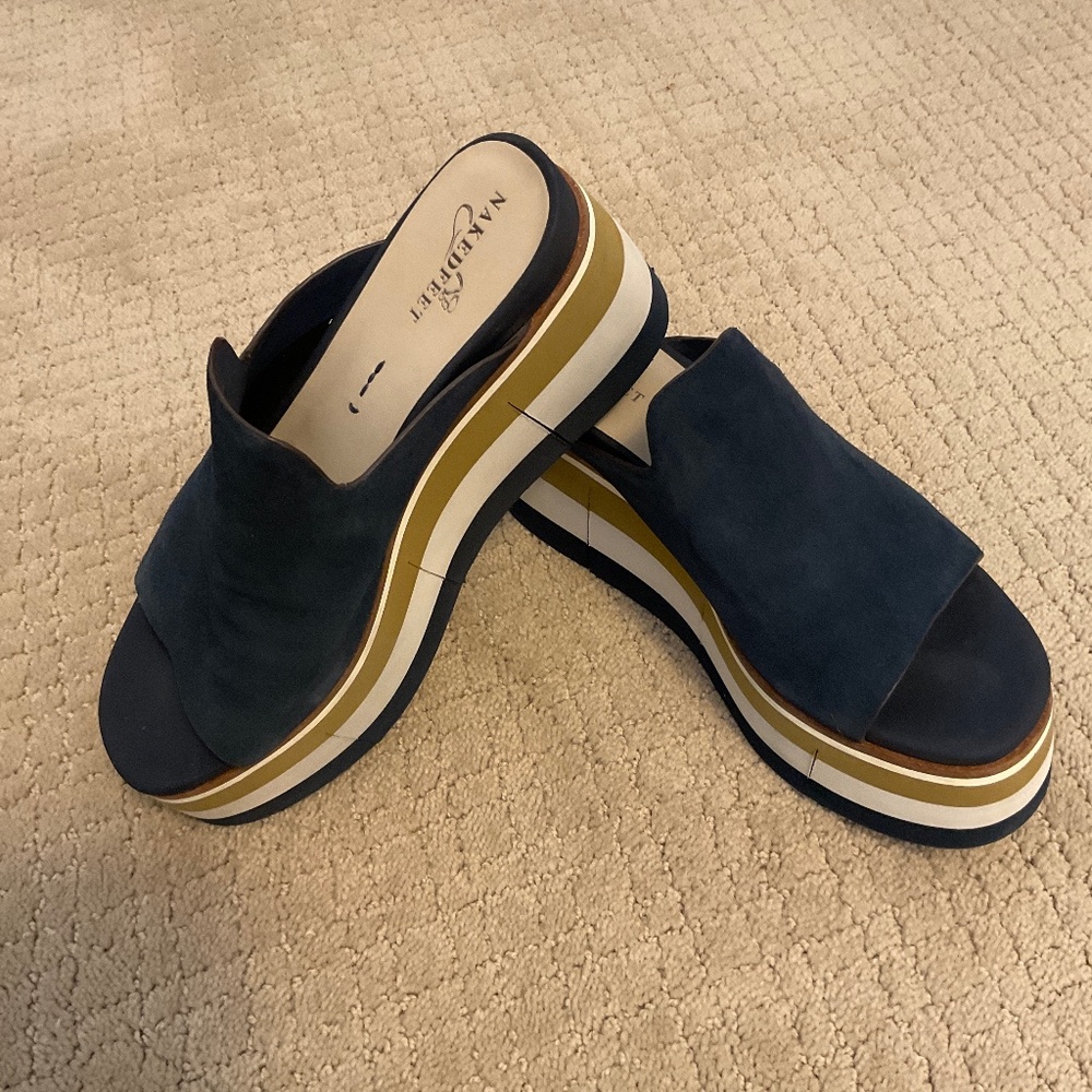 NAKEDFEET Flow Navy size 8